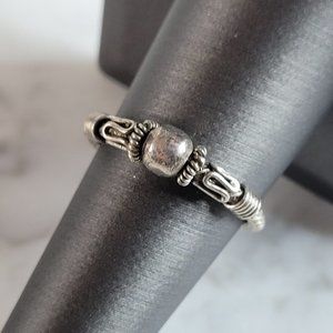 Womens Vintage Estate Sterling Silver Modernist Ring 1.9g E5867